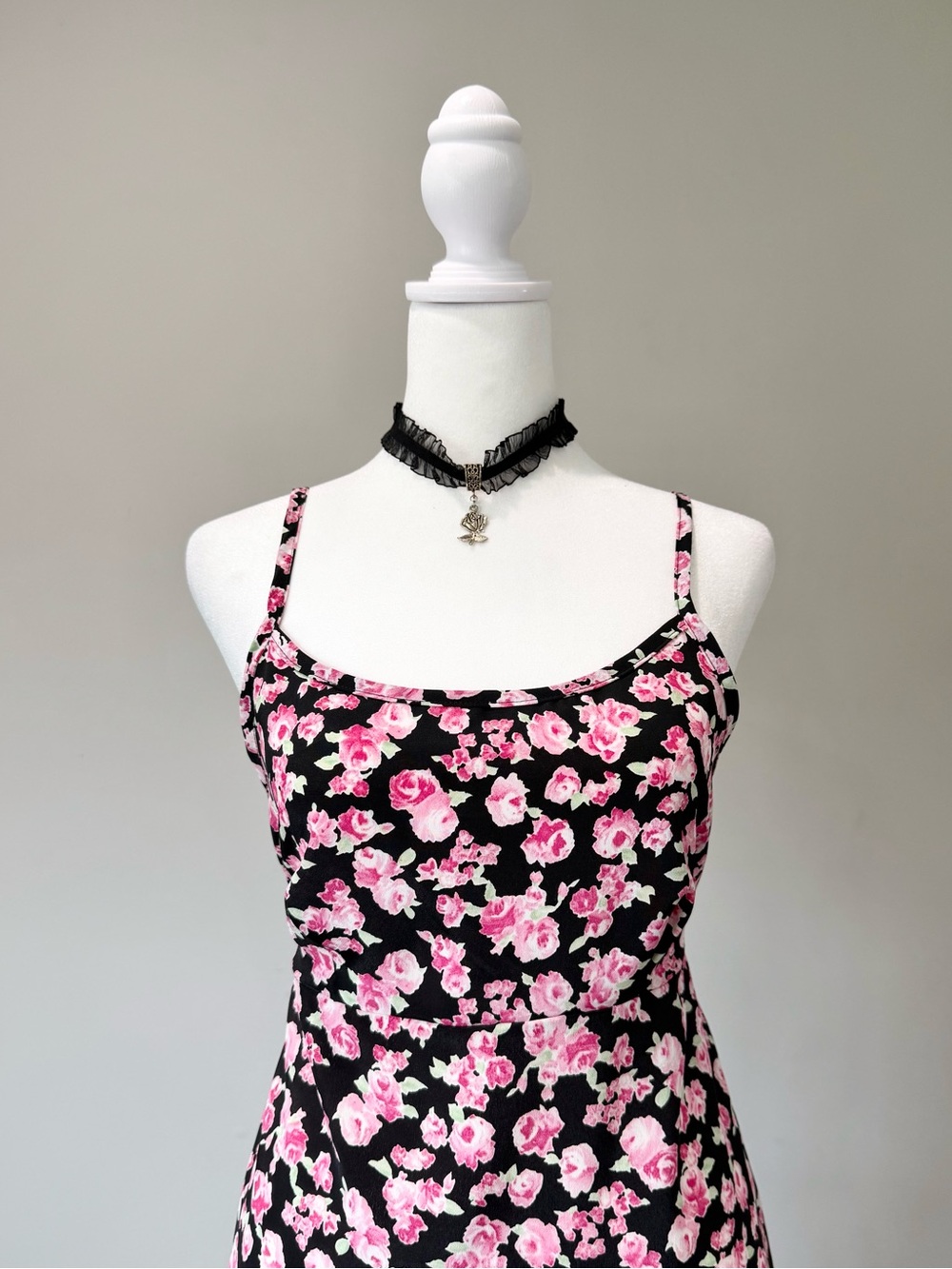 Vintage Y2K No Boundaries Floral Pink & Black Dress - Picture 3 of 5